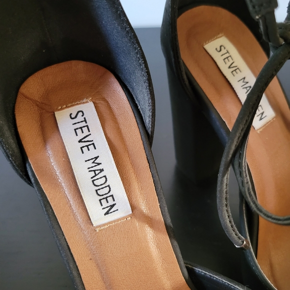 Steve Madden heels - Picture 4 of 7